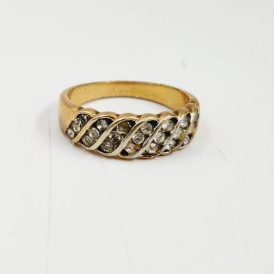 BEAUTIFUL 18KT GP NATURAL STONE RING SIZE 8