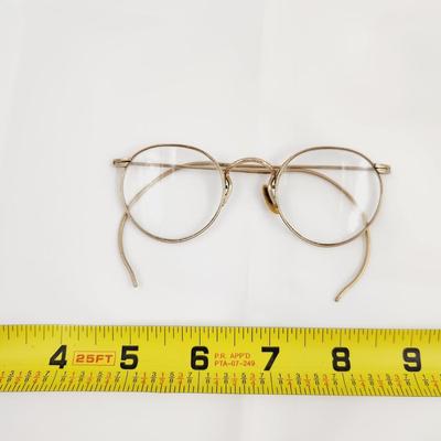 ANTIQUE 12K GF ROUND ENDED EYE GLASSES