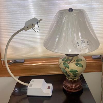 2 lamps