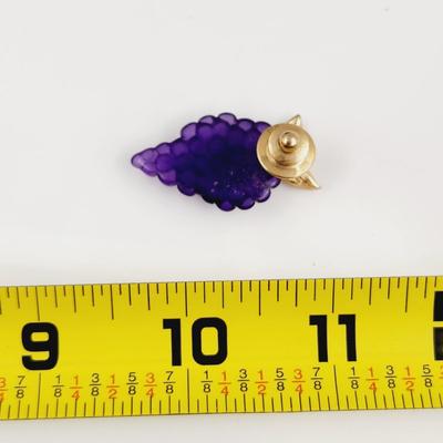 VINTAGE AVON GRAPE PIN