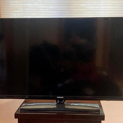 35â€ Samsung flat screen T.V