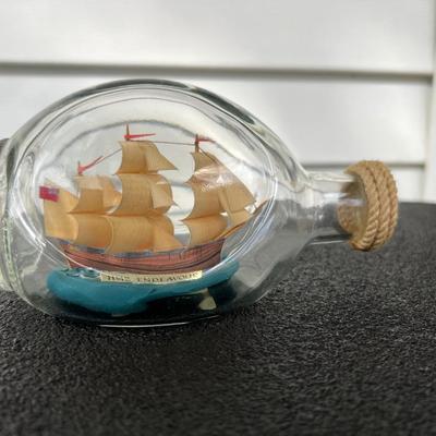 USS CONSTITUTION, HMS ENDEAVER, HMS VICTORY Glass Ships In A Bottle