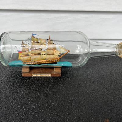 USS CONSTITUTION, HMS ENDEAVER, HMS VICTORY Glass Ships In A Bottle