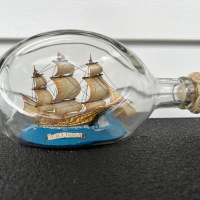 USS CONSTITUTION, HMS ENDEAVER, HMS VICTORY Glass Ships In A Bottle