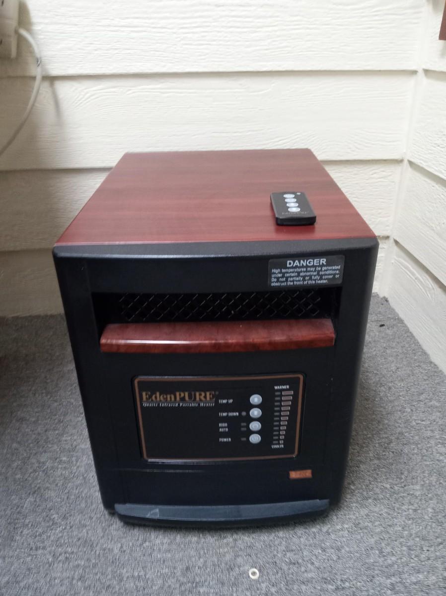 EDEN PURE QUARTZ INFRARED PORTABLE HEATER WITH REMOTE