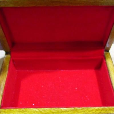 Wooden Storage Box with Mother of Pearl Inlay (W)