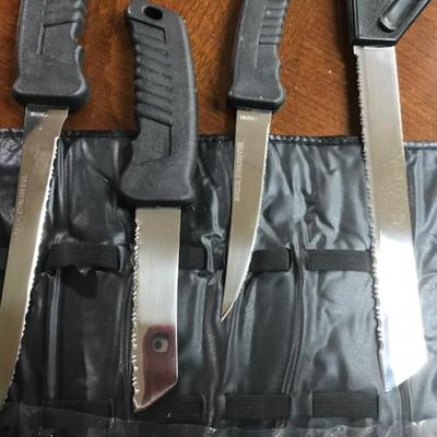Chef knife set with roll up bag