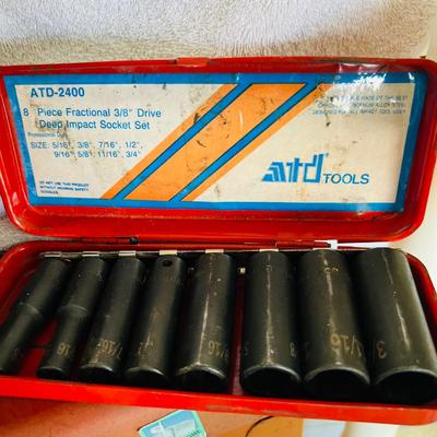 Small Metal Tool Boxes. (G-JM)