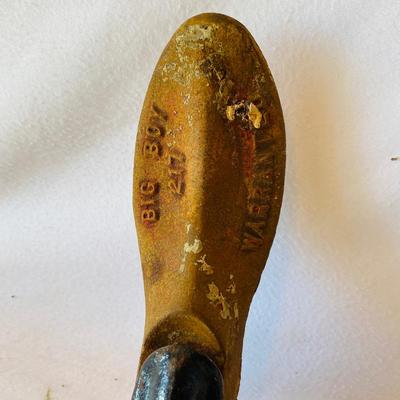 Antique Cast Iron Shoe Mold and Wooden Shoe Trees (GR-SL)