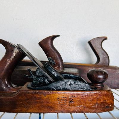 Vintage Carpentry Planes  (G- JM)