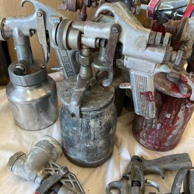 Central Pneumatic Paint Spray Guns. (G-JM)