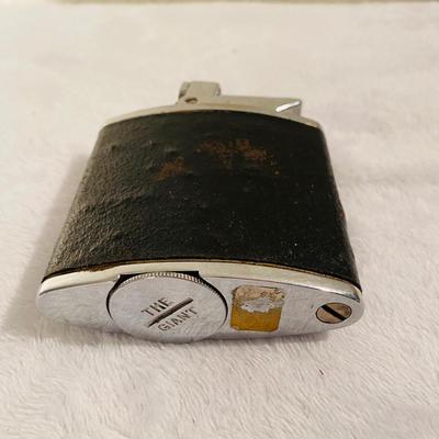 Vintage Lighters and Clippers (GR-SL)
