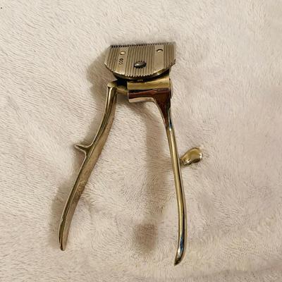 Vintage Lighters and Clippers (GR-SL)