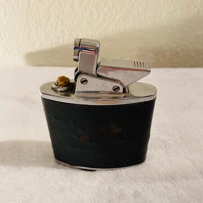 Vintage Lighters and Clippers (GR-SL)