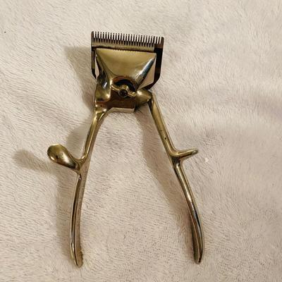 Vintage Lighters and Clippers (GR-SL)