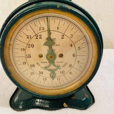 Vintage Kitchen Items (GR-SL)