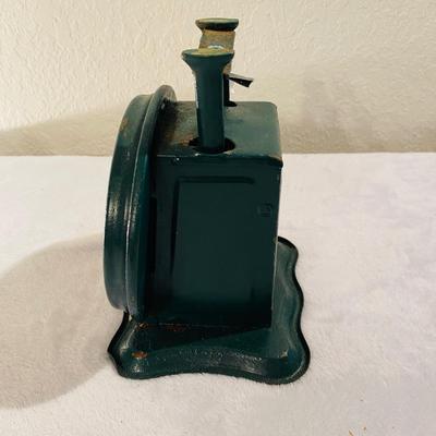 Vintage Kitchen Items (GR-SL)