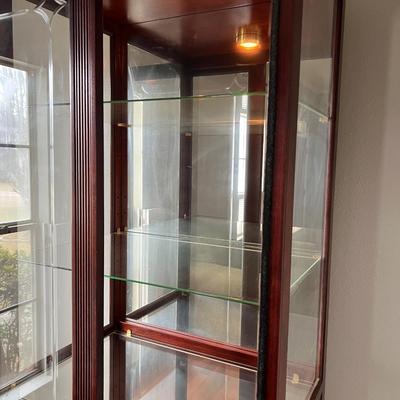 PULASKI KEEPSAKE Sliding Door Curio Cabinet With 5 Glass Shelves (A)