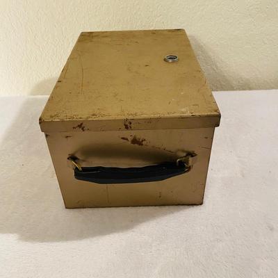3 Safes (GR-SL)