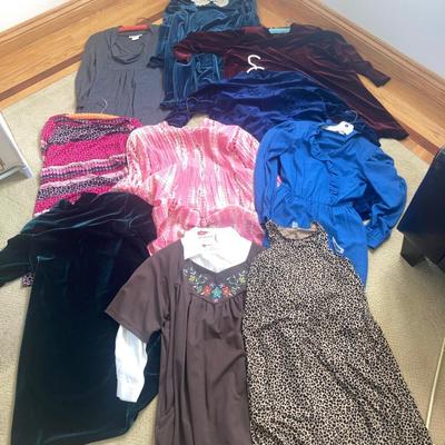 Lot of dresses, various sizes