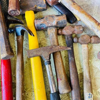 Lot of Hammers and Mallets (G-SL)