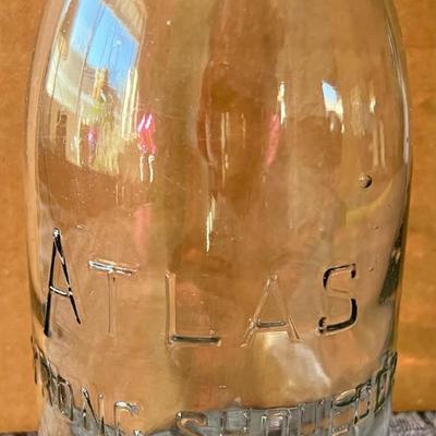 Antique Atlas Strong Shoulder 64oz Ounce Clear Glass Mason Jar 9.5" Inches