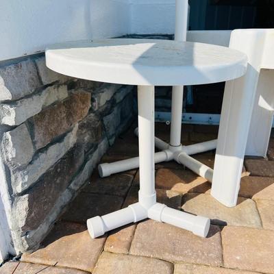 Outdoor Towel Drying Rack and Tables (L-JM)