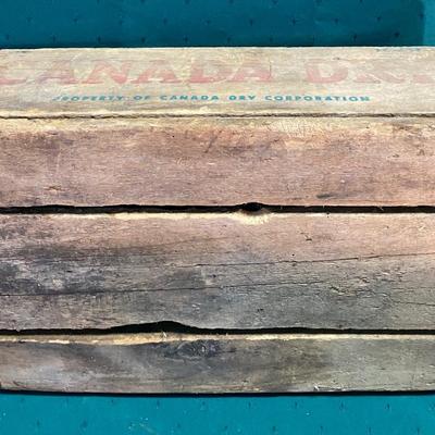 Vintage Canada Dry Soda Crate