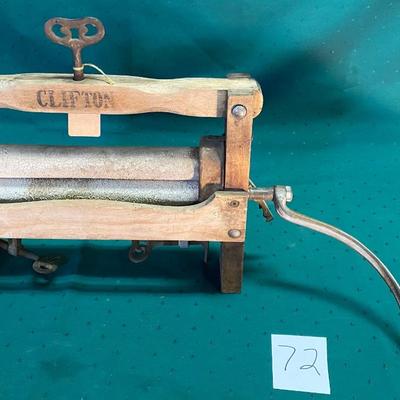 Vintage Clifton Washer Wringer