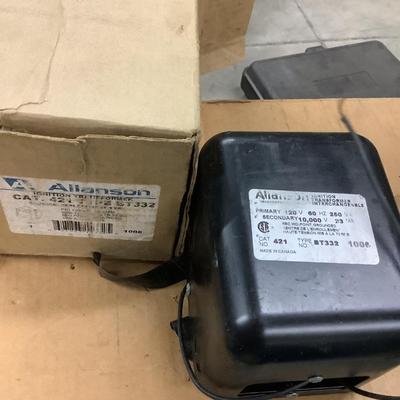 Allanson Cat. 421 BT332 1006 Ignition Transformer Interchangeable NIB