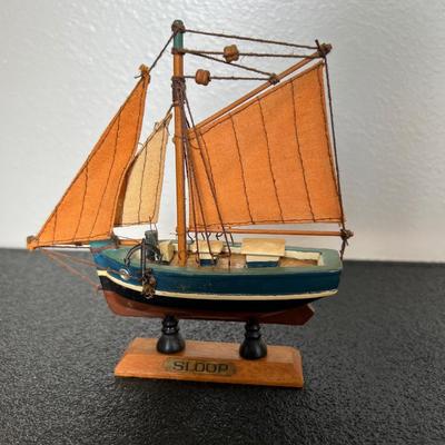 HMS ENDEAVOUR, SLOOP, and GOELEETTE