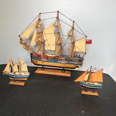 HMS ENDEAVOUR, SLOOP, and GOELEETTE