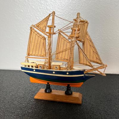HMS ENDEAVOUR, SLOOP, and GOELEETTE
