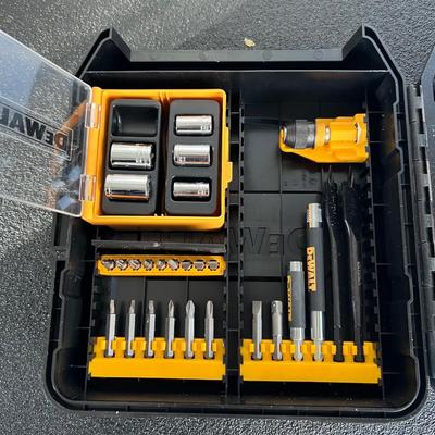 Dewalt Assorted Drill Bit & Driver Set