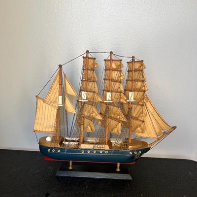 PAMIR, Shrimp boat and Two Unnamed.