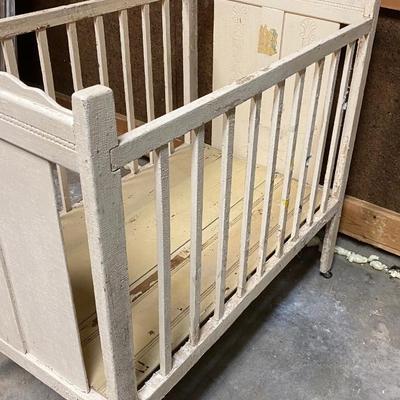 Vintage Baby Bed