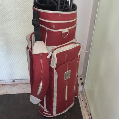 LOT 72R: Golf Club & Bags Lot: Callaway, Ogio & More