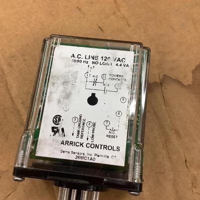 Gem Sensors by Warrick Controls 26MC1A0 Pressure Sensor and Switch Low Water Cut-off plug in modual NIB