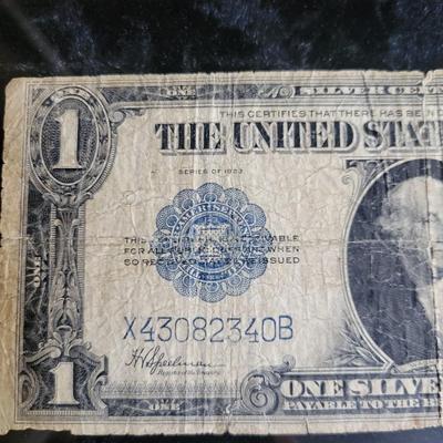 LARGE CIRCULATED SERIES 1923 $1 SILVER CERTIFICATE NOTE