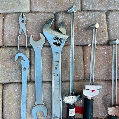 Torque Wrenches and More  G-JM)