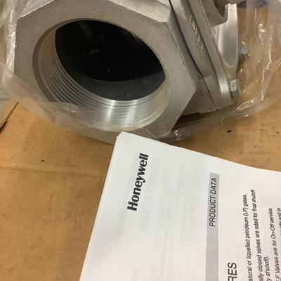 Honeywell Industrial Gas Valve V5055B 1085 NIB