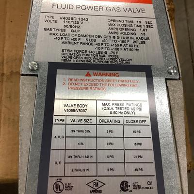 Honeywell Fluid Power Gas Valve V4055D 1043 NIB