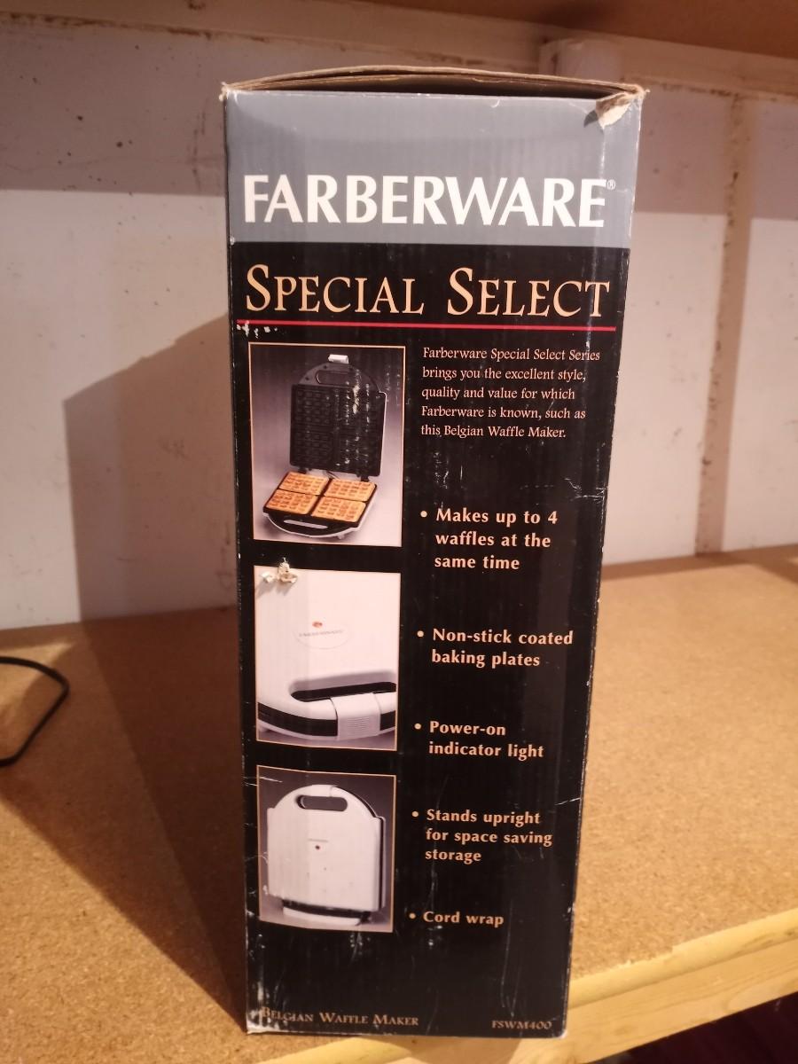 FARBERWARE BELGIAM WAFFLE MAKER AND BLACK & DECKER COFFEEMAKER