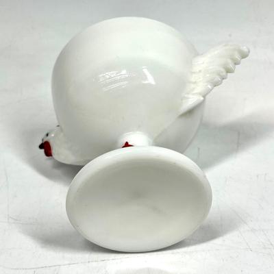 Vintage Westmoreland Rooster Chicken Shaped Novelty Milk Glass Egg Cup