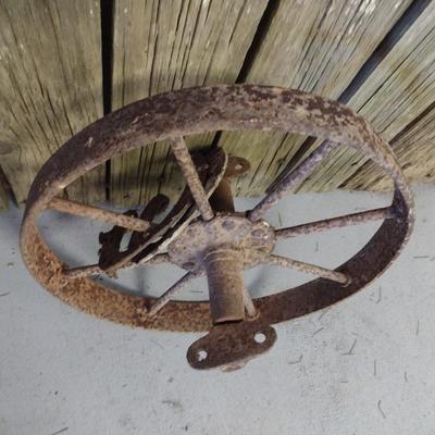 Antique Metal Wheel Burrow Wheel