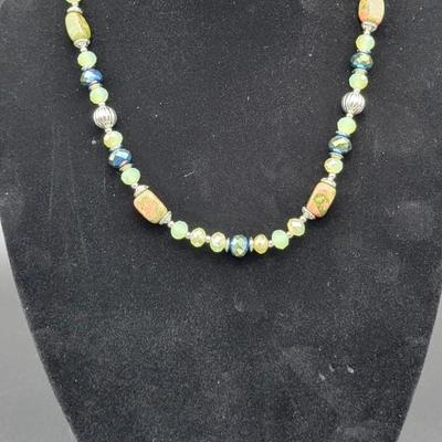 Multi colored beaded neckalce