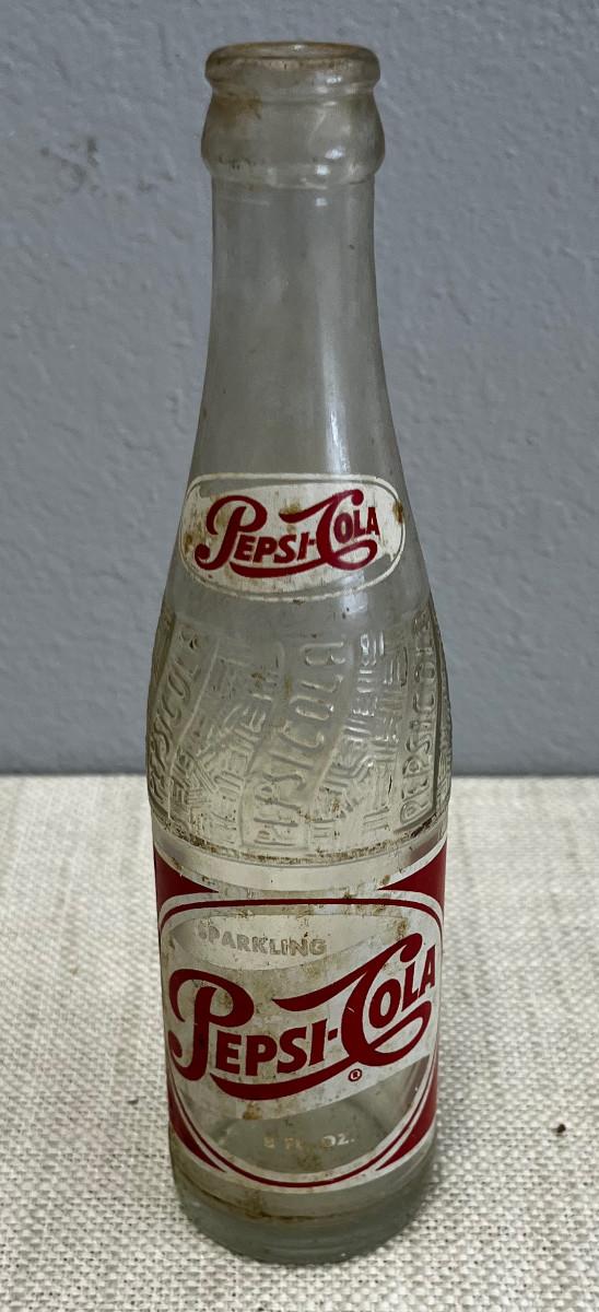 Vintage Pepsi Bottle (old) | EstateSales.org