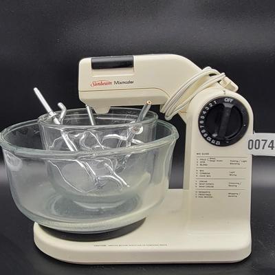 Sunbeam Stand Mixer