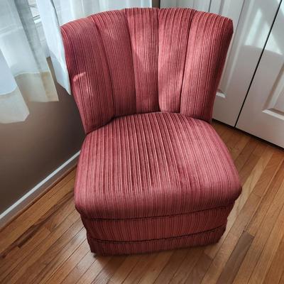 Clean Channel Tufted Sitting Chair on Swivel Casters