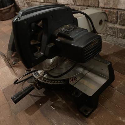 Black & Decker electric Miter/chop Saw